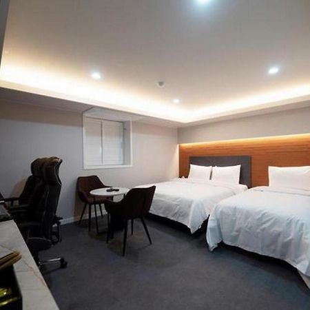 Nine Hotel Incheon Bagian luar foto